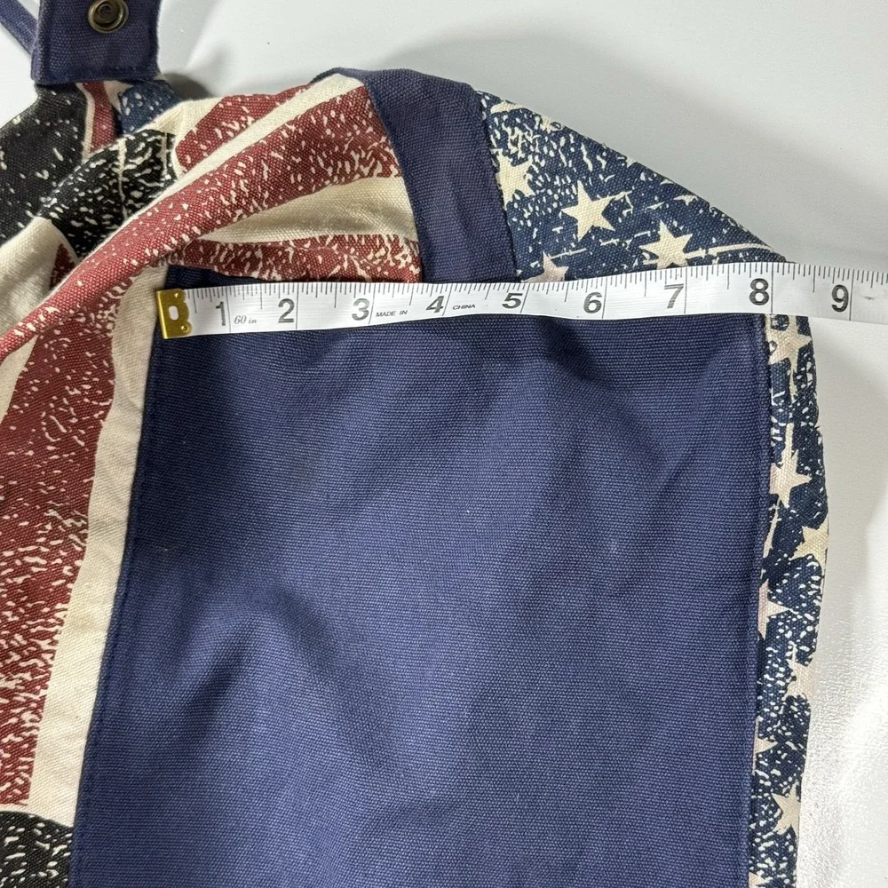SeaWorld Shamu Stars Stripes Canvas Duffle Bag Travel Tote American Flag Whale